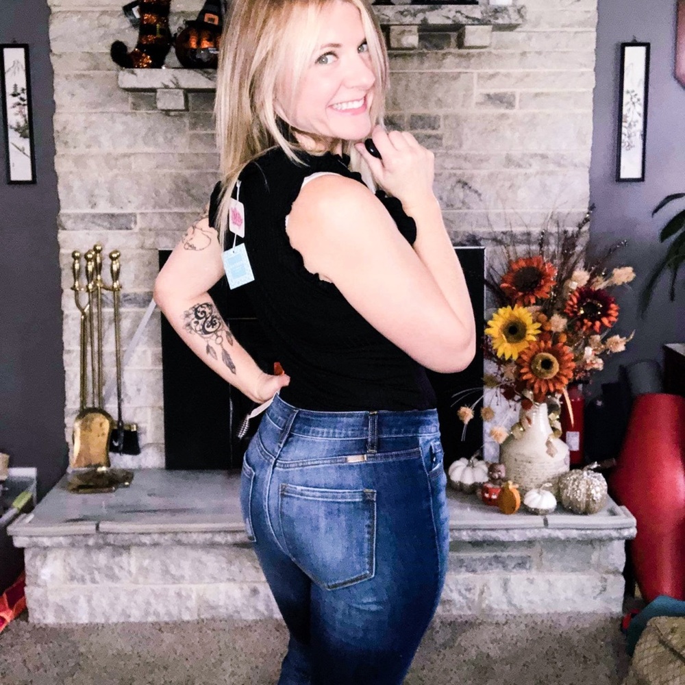 NWT Kancan Button Down Skinny Jeans